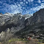 La Balconada De Valdeón